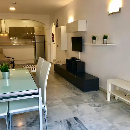 Rosas De Capistrano * Nerja