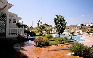 Rosas De Capistrano נרחה