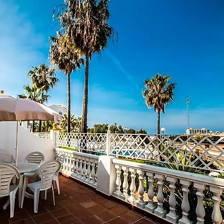 Rosas De Capistrano Nerja