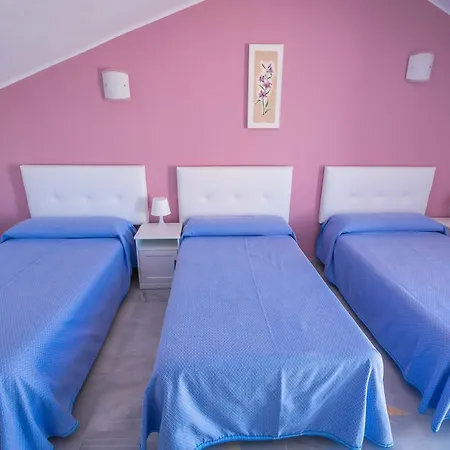 Rosas De Capistrano Nerja