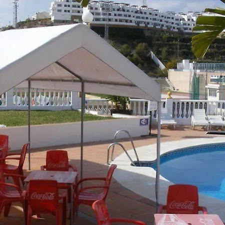 Rosas De Capistrano *