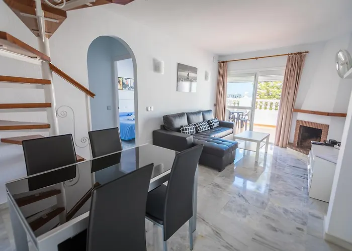 Rosas De Capistrano *