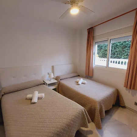 Rosas De Capistrano نيرخا