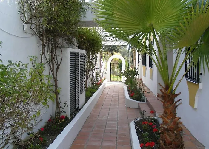 Rosas De Capistrano Apartment